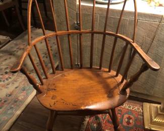 Antique Windsor Pegged Chair 39.5H x 23 W x 18.5D 