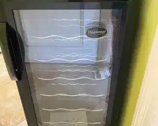 Vinotemp Wine fridge