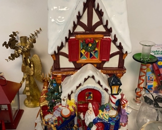 Christopher Radko St, Nicholas Lane centerpiece cookie jar