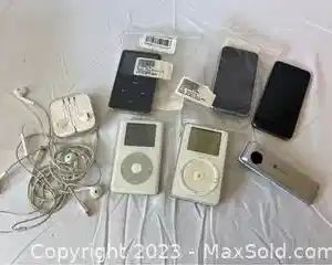 wlot of iphones and ipods and more7601 t