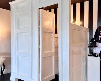 Solid Wood, 2 Person Dressing Room