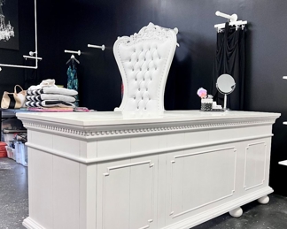 White desk  (The top has some wear)