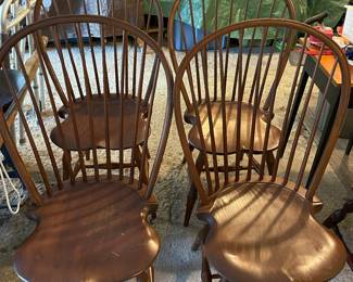 Set of 4 D R Dimes Bow back Windsor chairs