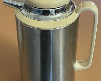 Vintage Corning Thermique Thermal Lidded Pitcher