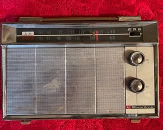 Vintage Bulova AM/FM Transistor Radio