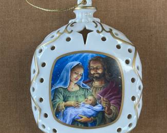 Vintage Danbury Mint Mary & Joseph Ornament