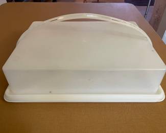 Vintage Tupperware Sheet Cake Carrier
