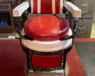 Vintage Berninghaus Hercules Barber Chair w/ Leather Shaving Strap Attached