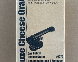 Pampered Chef Deluxe Cheese Grater NIB