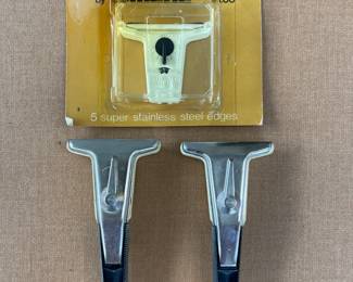 Vintage Gillette Techmatic Razors & Refill Razor Head