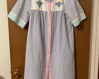 Vintage Women’s Housecoat