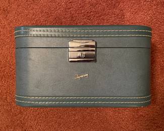Vintage Skyway Train/Makeup Case