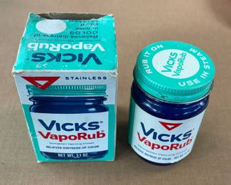 Vintage Vicks VapoRub In Blue Cobalt Glass Jar w/ Original Box