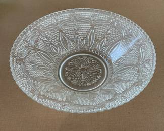 Vintage Federal Glass Heritage Serving Bowl