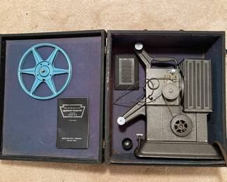 Vintage Keystone Projector Model R-8 w/ Original Case