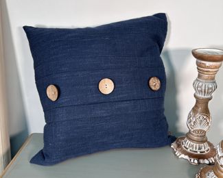 Pier 1 throw pillow with buttons 17"W