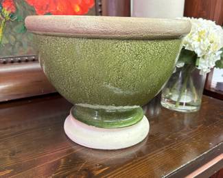 Large green and stone finished ceramic planter 11"H x 12"W