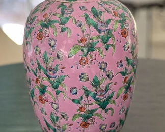 Famille rose Ginger Jar