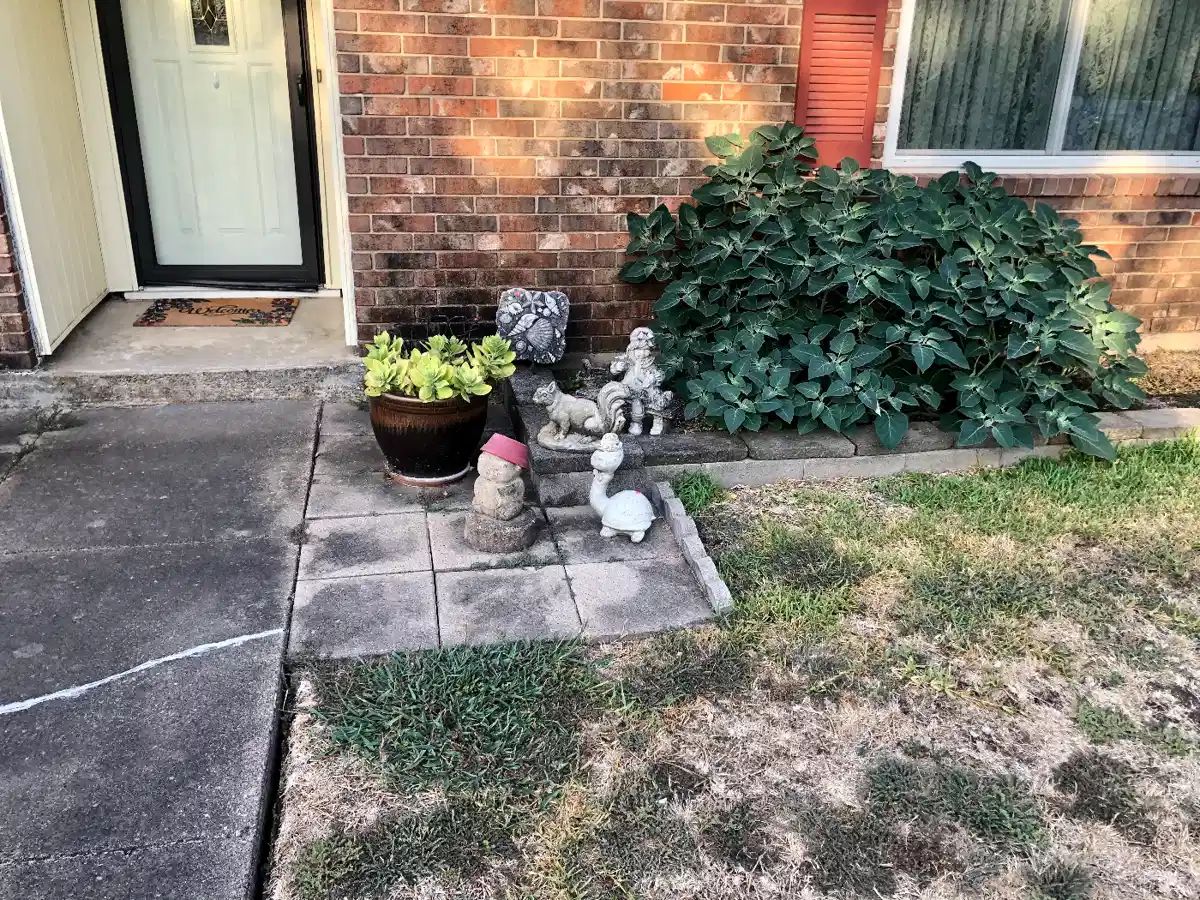 Goodman Estate SaleRobinson starts on 8/18/2023