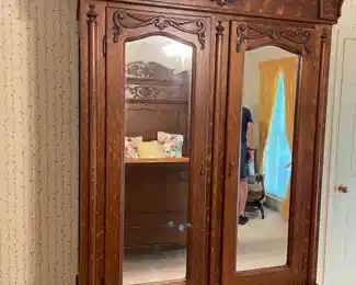 Early, Victorian oak bedroom suite purchased and restored by Richard Smith (original Poor Richard’s).   Requires at least 9’ ceilings - excellent condition 