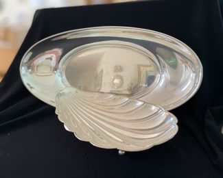 Large sterling shell dish, sterling bread server