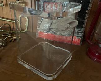 Heavy lucite ice bucket, I don’t think this has ever been used, no scratches