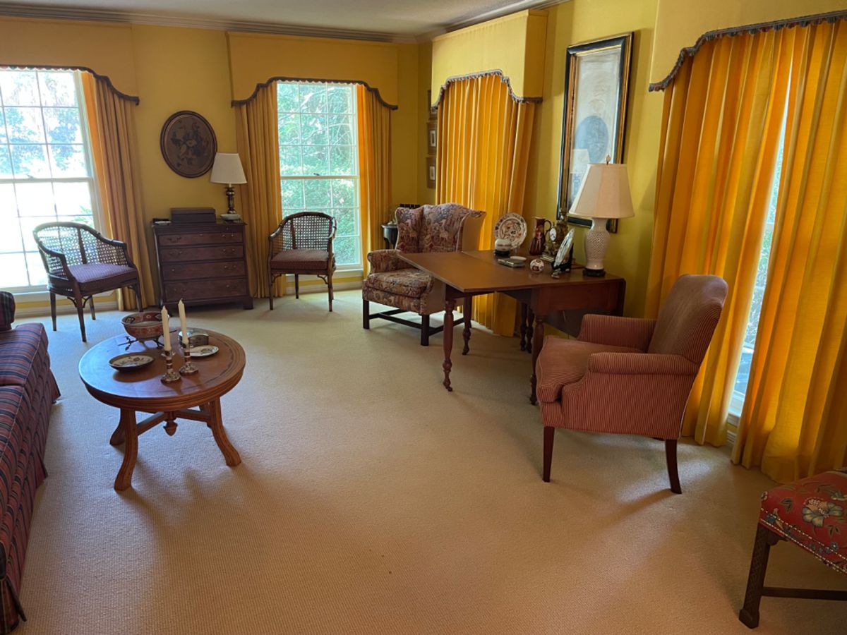 BROWN GALLOWAY 50 OFF IN LAVALLET in Pensacola, FL starts on 9/14/2023