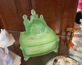 RARE Martha Washington dresser jar