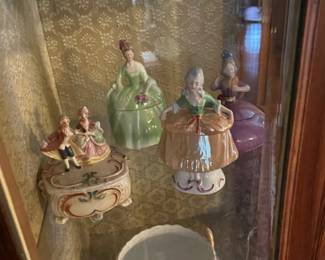 Lovely collection of dresser jars