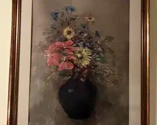 "Pictures of pictures" never doe these prints any justice.  This floral will go with any decor.