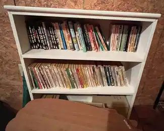 Various paper backs.