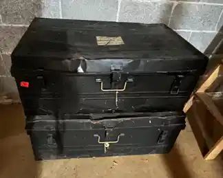 Vintage suitcases used by the owner and his wife when they migrated to the U.S.  Imagine if these two could talk?  As Dr. Seuss might say, "Oh, the places they have gone."