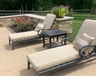 Sunvilla Chaise lounges