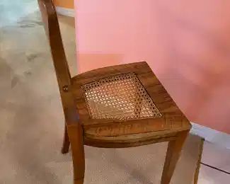 $400 	
Biedermeir Austrian walnut chair 3'Tx16Wx16D	