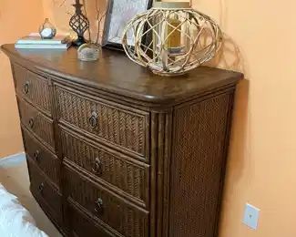 $750 	SET 3 pieces 
Henry Link Lexington Dresser brown rattan wicker 							
4'6Lx 21Dx42H & night chest marble top "3'Lx2""Wx32H & mirror 4'2""Hx44W"	