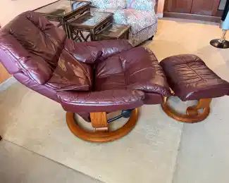 NOW $200 was $400 	Ekornes Stressless Red Leather Adjustable Recliner Chair Large ""Reno"" Model Norway 33Wx26Dx38H"	