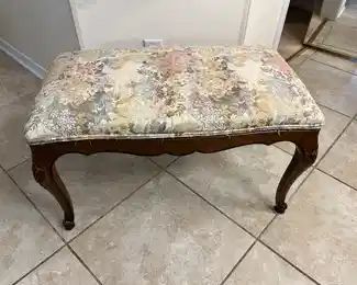 NOW $50 was $100 	Ethan Allen bench 31Lx16Wx18H	