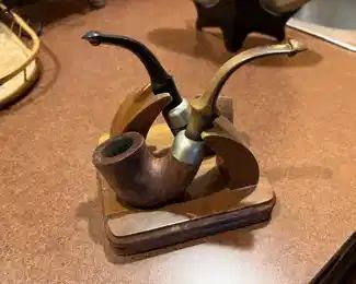 $42 	2 pipes on stands 	