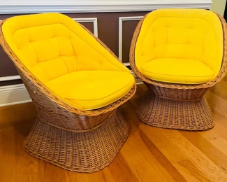 $200 	
#1 Set of 1970's rattan & yellow armchairs 31x33x30	