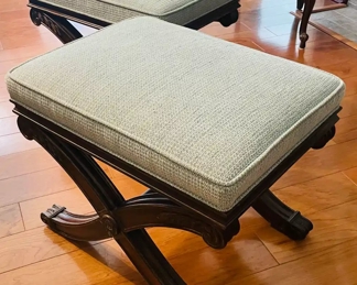 $200 	
#17 Pair of Ethan allen benches cross stretchers 	24x18x19		