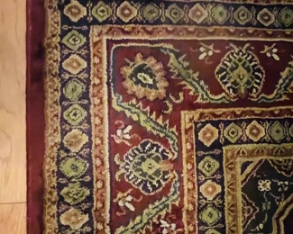 $100 	
#25 carpet 134x96 burgundy									