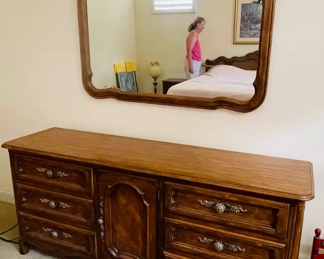 $300 	
#34 Dresser 72Wx19x36with mirror 	