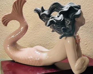 $300 	#50 Set of 3 Lladro mermaid 01415/01413/									
		Illusion 1982 & 2 more		