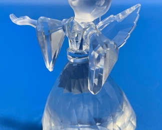 $20 	
#73 Swarovski Angel Cheerful times broken hand 	