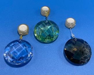 $36 	
#76 Swarovski 3 suncatcher blue/green/topaz	