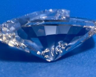 $24 	
#77 Swarovski shell in box	