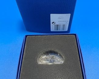 $24 	
#77 Swarovski shell in box	