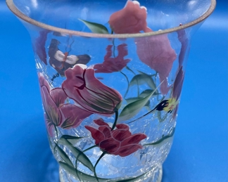 $14 	
#82 hanpainted small vase 	