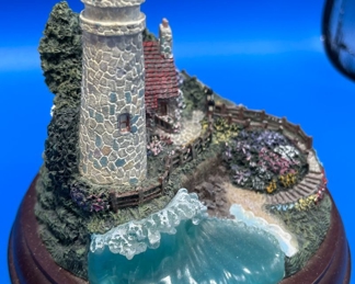 $50 	
#84 Lot of 5 ligh thouses 