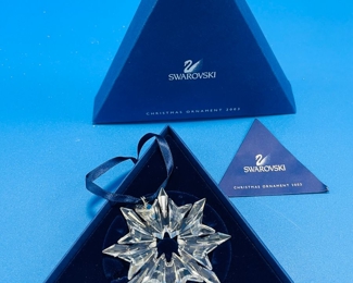 $60 	
#87 Swaroski Christmas crystal Snowflake 2003	